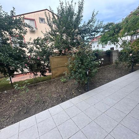 Vila Lucy Costinesti Ξενοδοχείο Εξωτερικό φωτογραφία